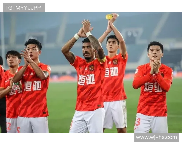 中协天津迎战上港全力争胜展现球队实力与斗志 中协天津迎战上港全力争胜展现球队实力与斗志