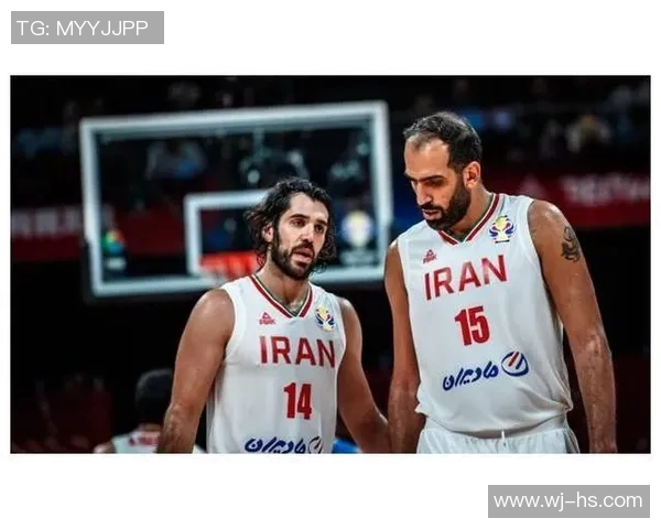 世预赛男篮激战伊朗与日本两队争夺晋级名额精彩对决即将上演 世预赛男篮激战伊朗与日本两队争夺晋级名额精彩对决即将上演